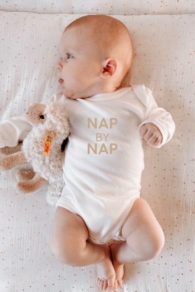 Baby-Strampler "NAP BY NAP"